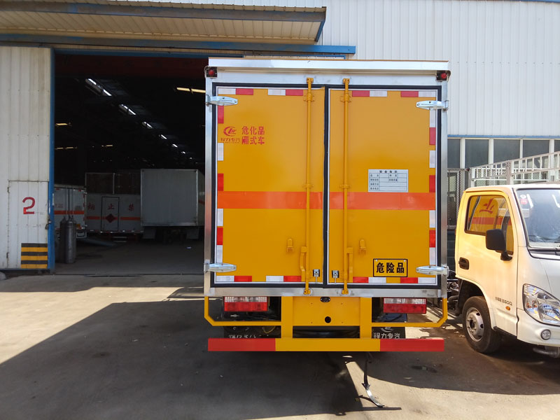 東風(fēng)(藍牌)爆破器材車