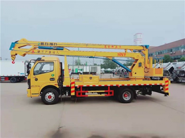 國(guó)六東風(fēng)18米高空作業(yè)車(chē)