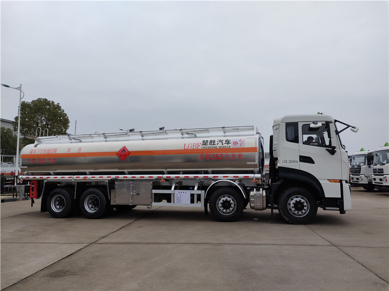 國六東風天龍柴汽油25.2方鋁合金油罐車